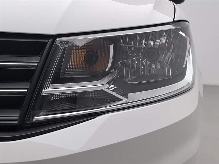 Фото 7 - Volkswagen Santana