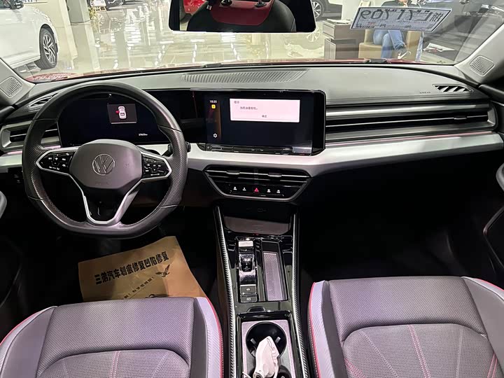 Фото 8 - Volkswagen Lamando L