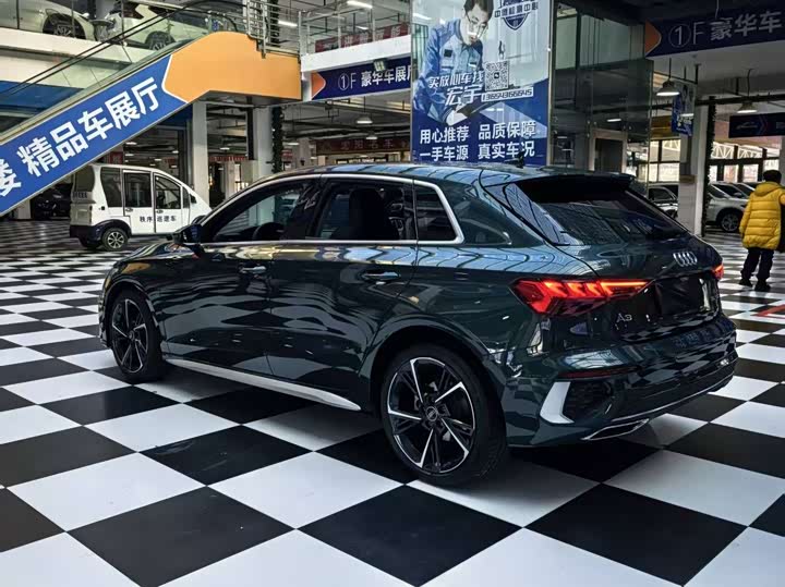 Фото 14 - Audi A3