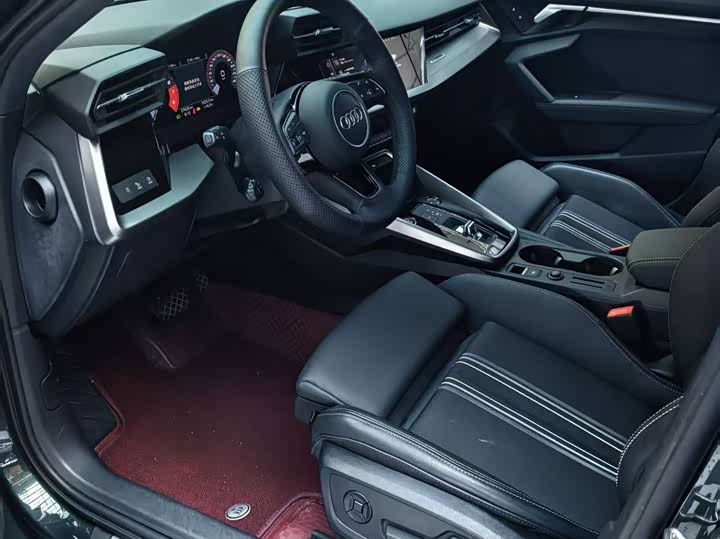 Фото 5 - Audi A3