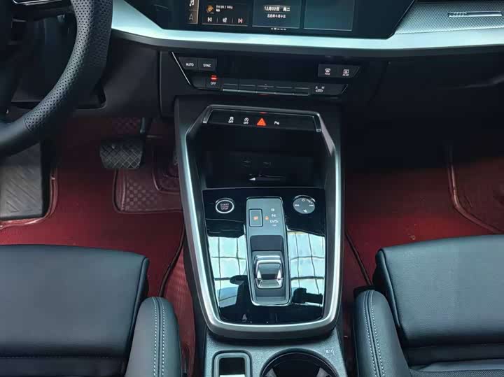 Фото 9 - Audi A3