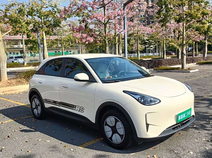 Фото 3 - Geely Galaxy Geome