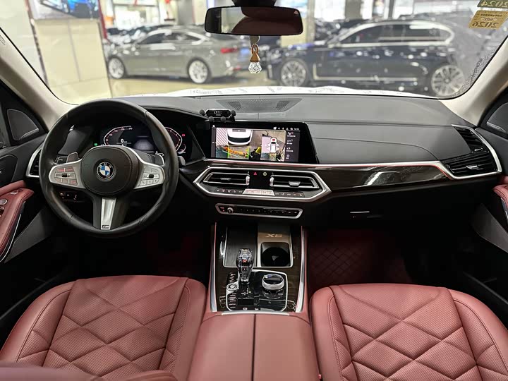 Фото 10 - BMW X5