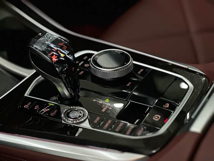 Фото 13 - BMW X5