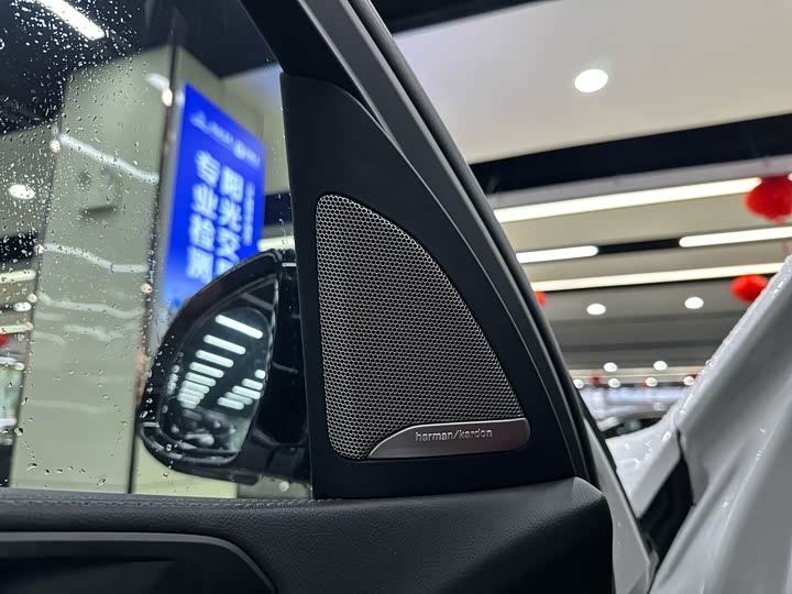 Фото 14 - BMW X5