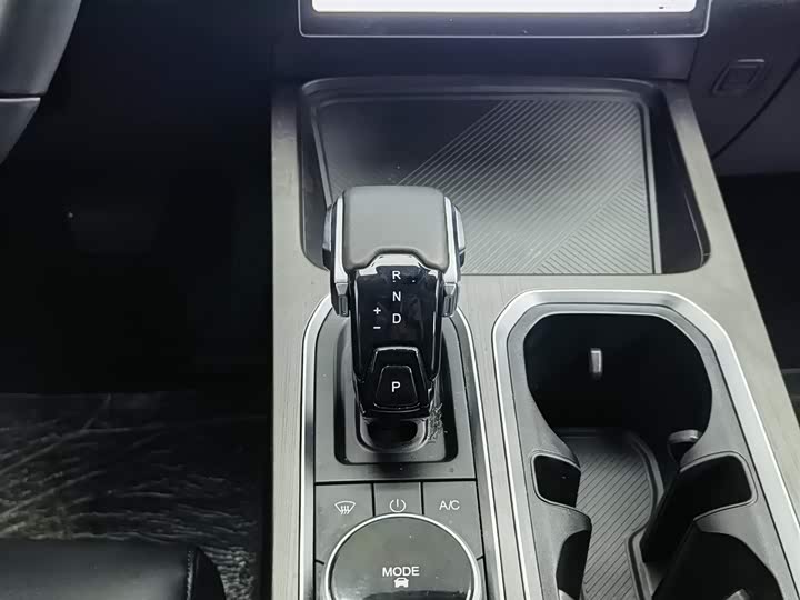 Фото 13 - Chery Jaecoo J7 (Explore 06)