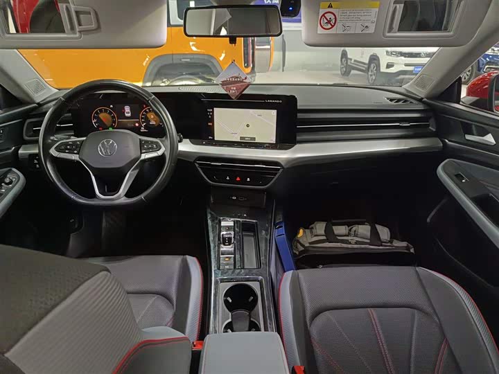 Фото 10 - Volkswagen Lamando L