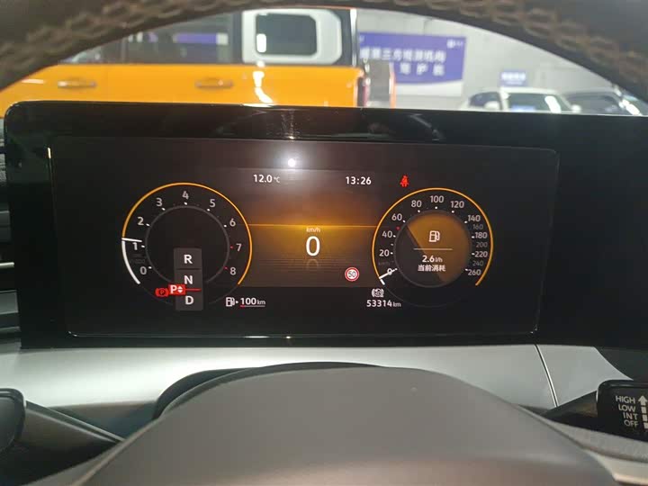 Фото 12 - Volkswagen Lamando L