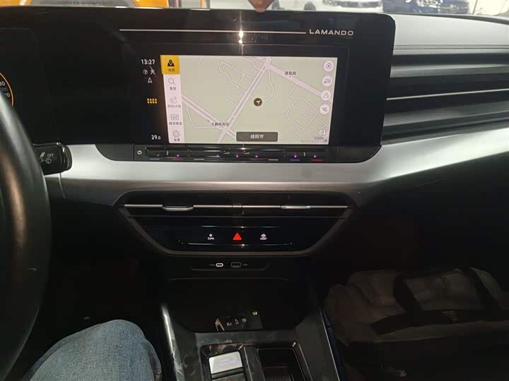 Фото 13 - Volkswagen Lamando L