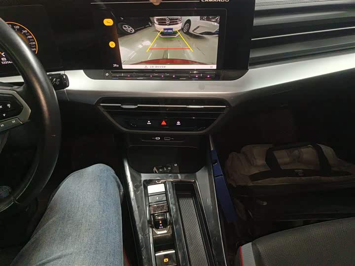 Фото 14 - Volkswagen Lamando L