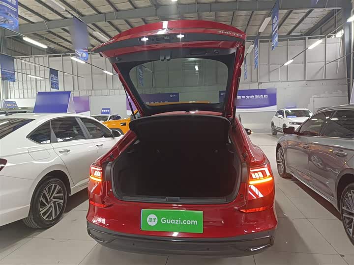 Фото 19 - Volkswagen Lamando L