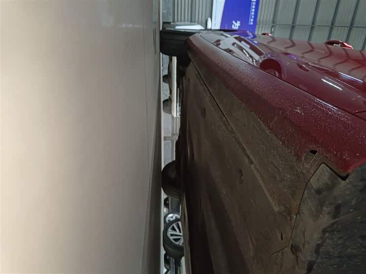 Фото 21 - Volkswagen Lamando L