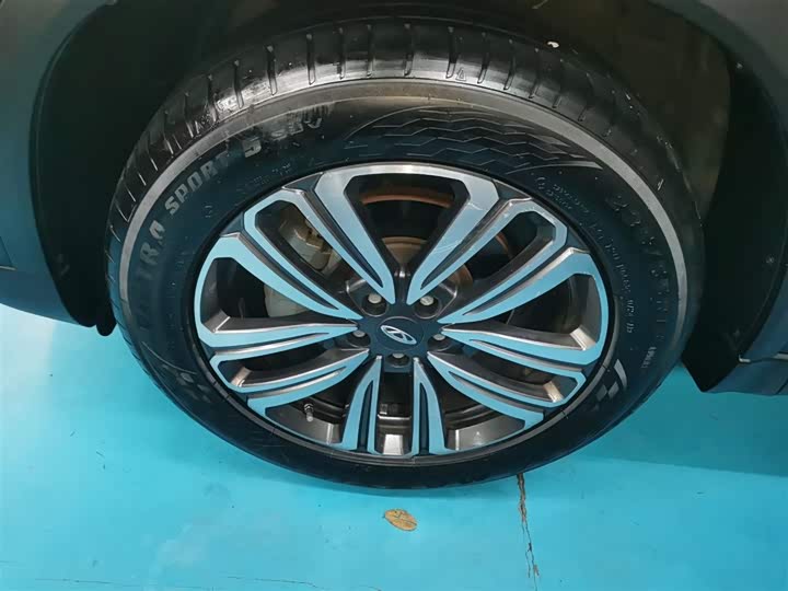 Фото 23 - Chery Tiggo 8