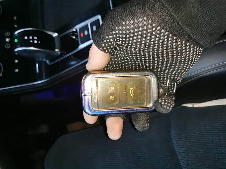 Фото 9 - Chery Tiggo 8