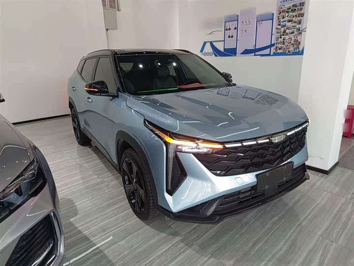 Фото 4 - Geely Atlas