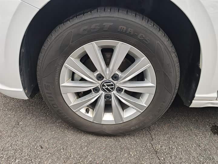 Фото 23 - Volkswagen Lavida