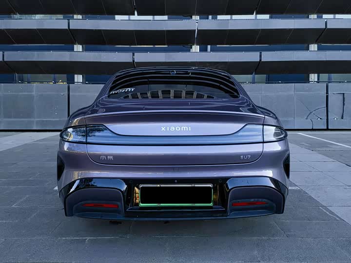 Фото 4 - Xiaomi SU7