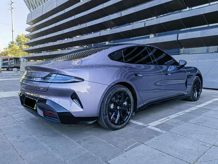 Фото 5 - Xiaomi SU7