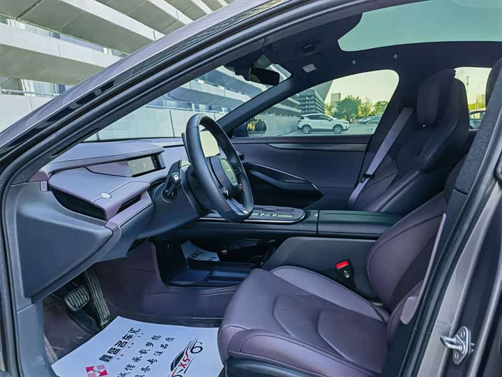 Фото 7 - Xiaomi SU7