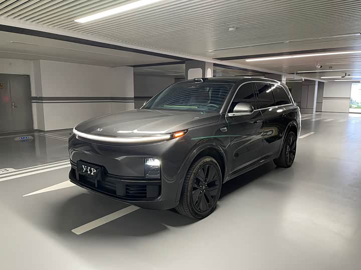 Фото 1 - LiXiang L9