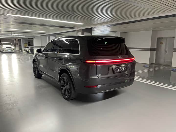 Фото 27 - LiXiang L9