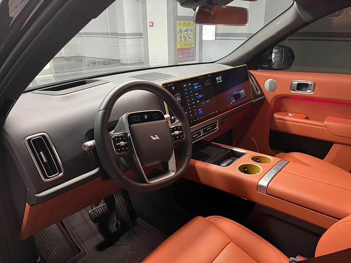 Фото 8 - LiXiang L9