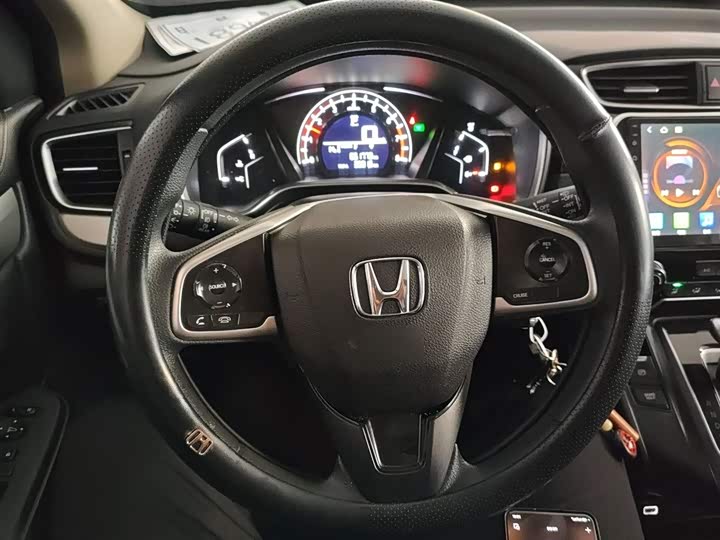 Фото 11 - Honda CR-V