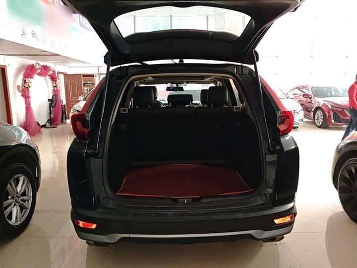 Фото 19 - Honda CR-V