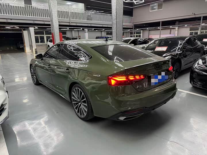 Фото 17 - Audi A5