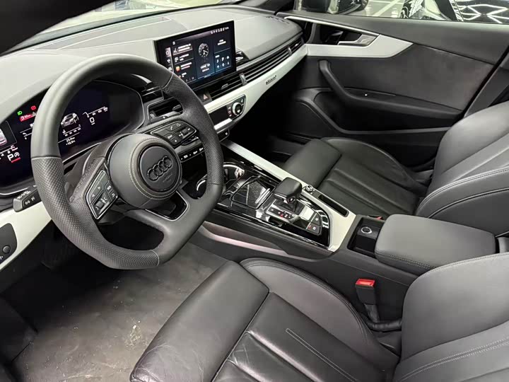 Фото 4 - Audi A5