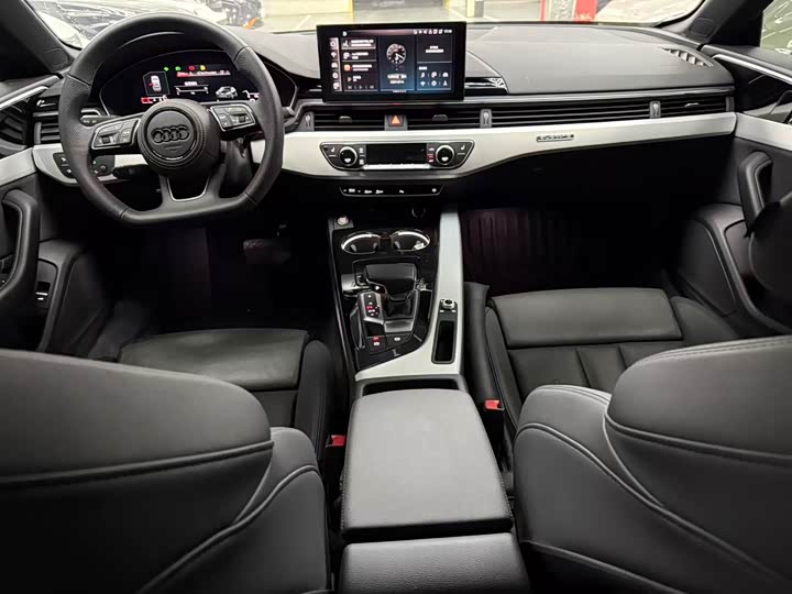 Фото 7 - Audi A5