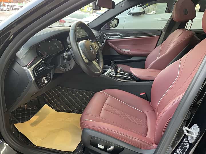 Фото 4 - BMW 5 Series