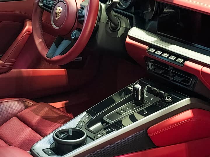 Фото 11 - Porsche 911