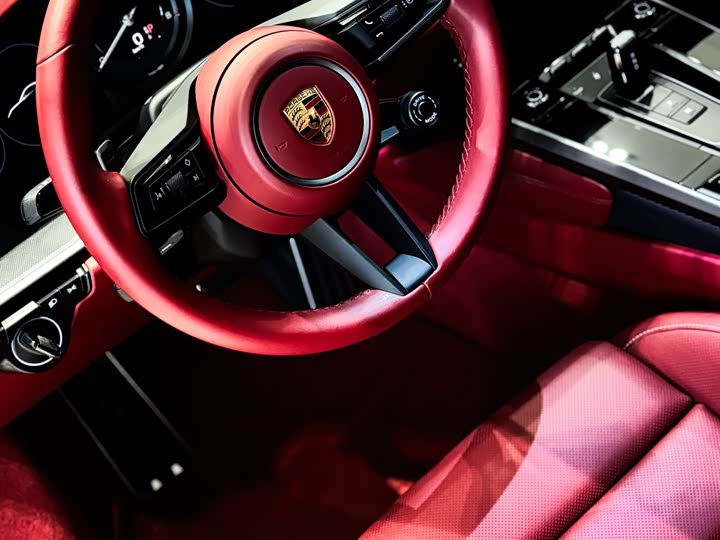 Фото 17 - Porsche 911