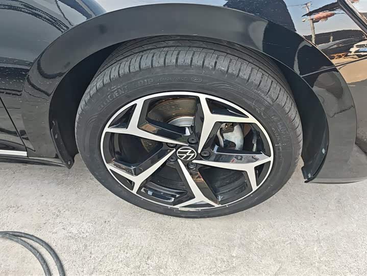 Фото 6 - Volkswagen Passat