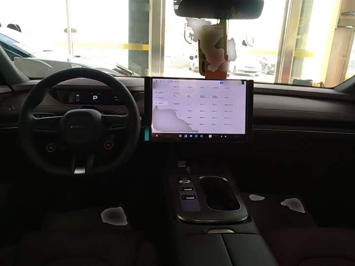 Фото 10 - Xiaomi SU7