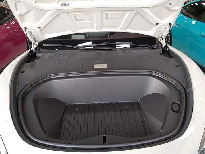 Фото 20 - Xiaomi SU7