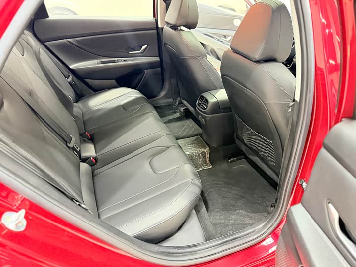 Фото 19 - Hyundai Elantra N line