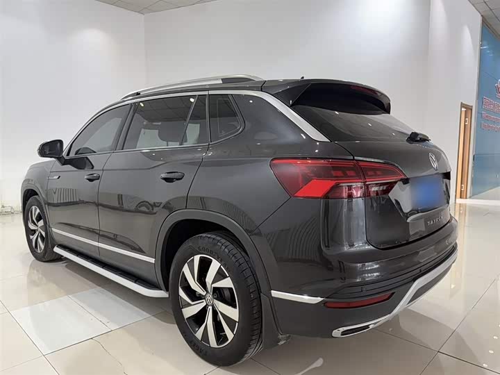 Фото 13 - Volkswagen Tayron