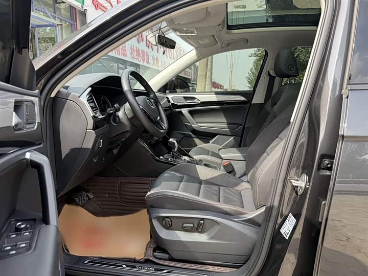 Фото 14 - Volkswagen Tayron