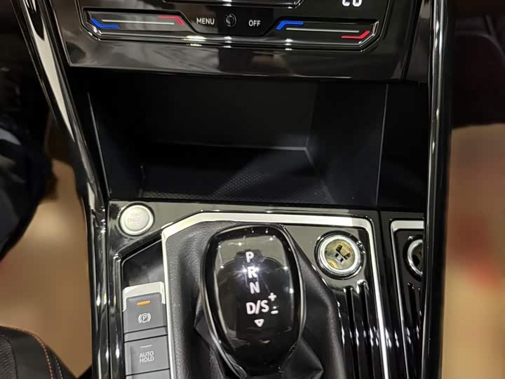 Фото 19 - Volkswagen Tayron