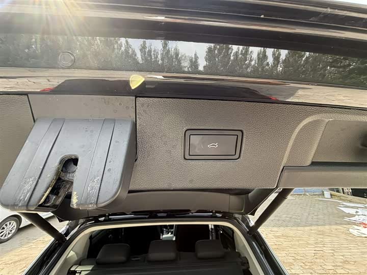 Фото 20 - Volkswagen Tayron