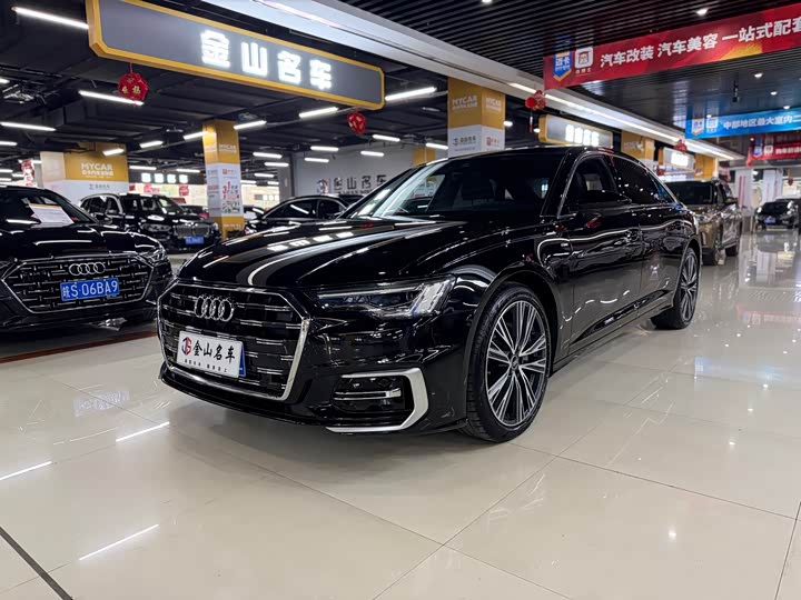 Фото 1 - Audi A6L