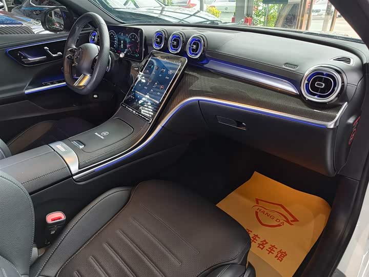 Фото 12 - Mercedes-Benz C-Class