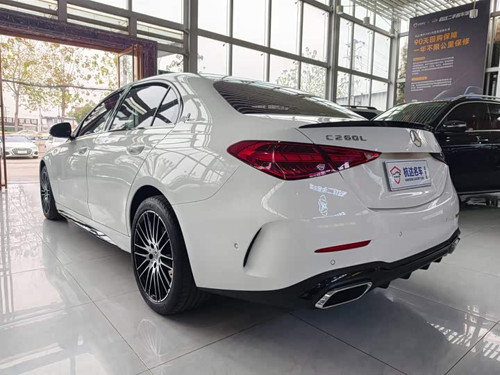 Фото 4 - Mercedes-Benz C-Class