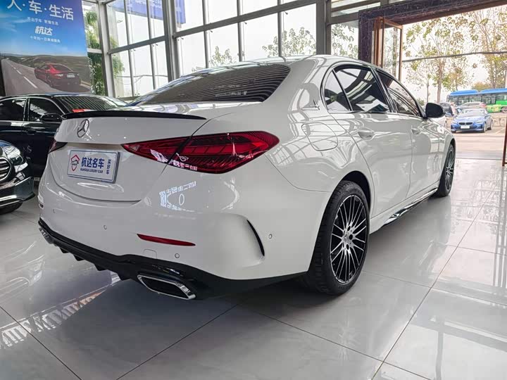 Фото 6 - Mercedes-Benz C-Class