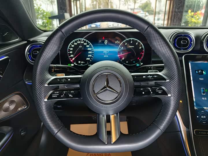 Фото 9 - Mercedes-Benz C-Class