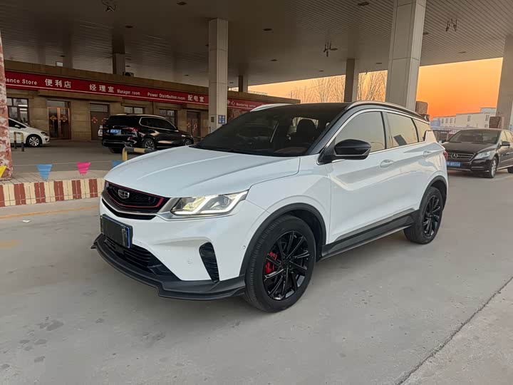 Фото 1 - Geely Coolray