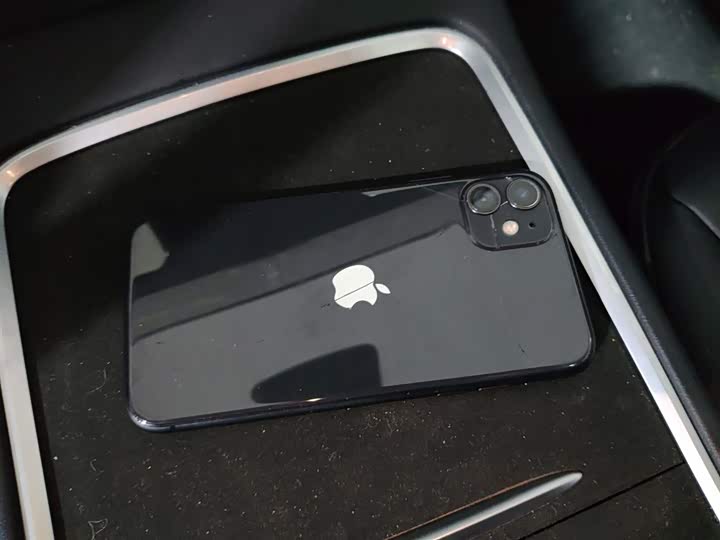 Фото 9 - Tesla Model Y