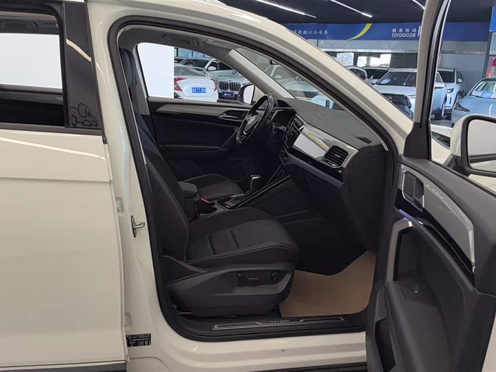 Фото 8 - Volkswagen Tayron